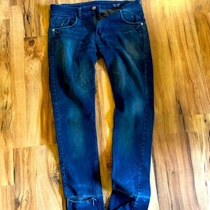ARMANI PANTS (LIKE NEW)